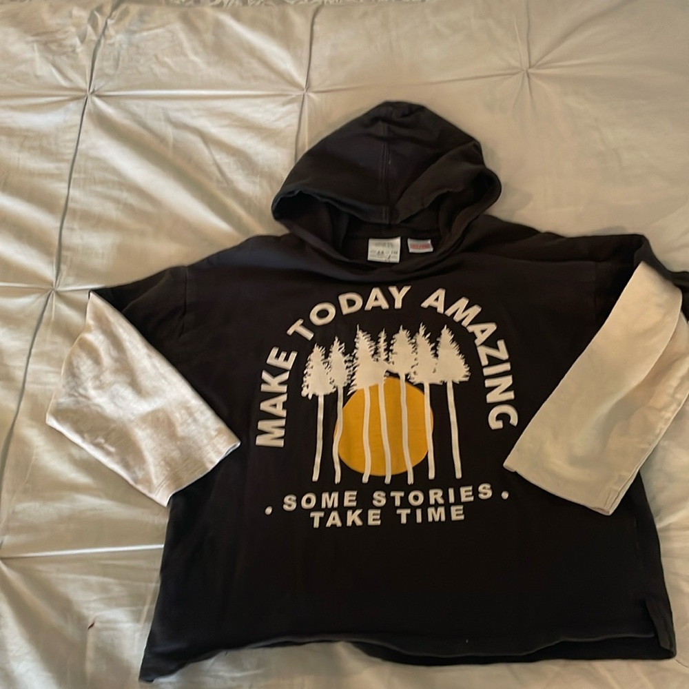 Zara hooded shirt